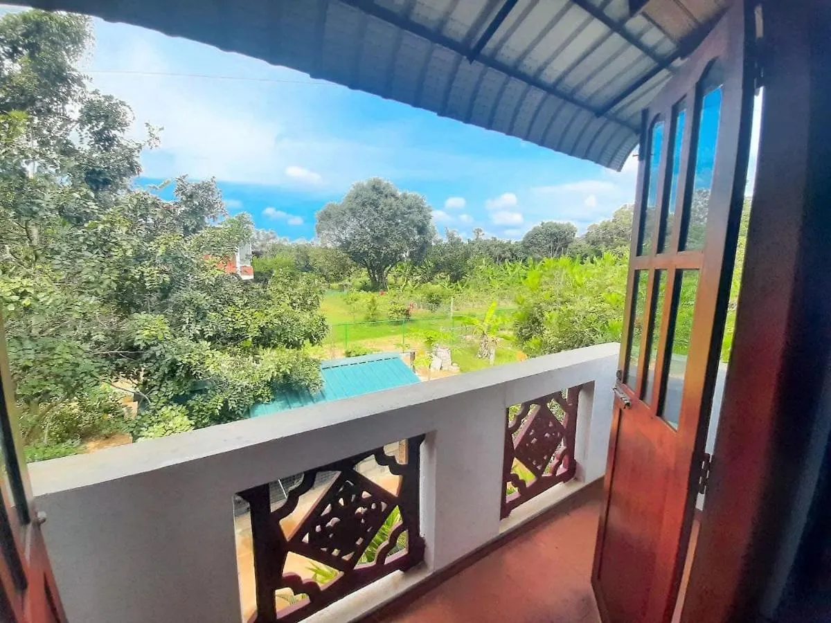 Sinhagiri Villa Σιγκιρίγια