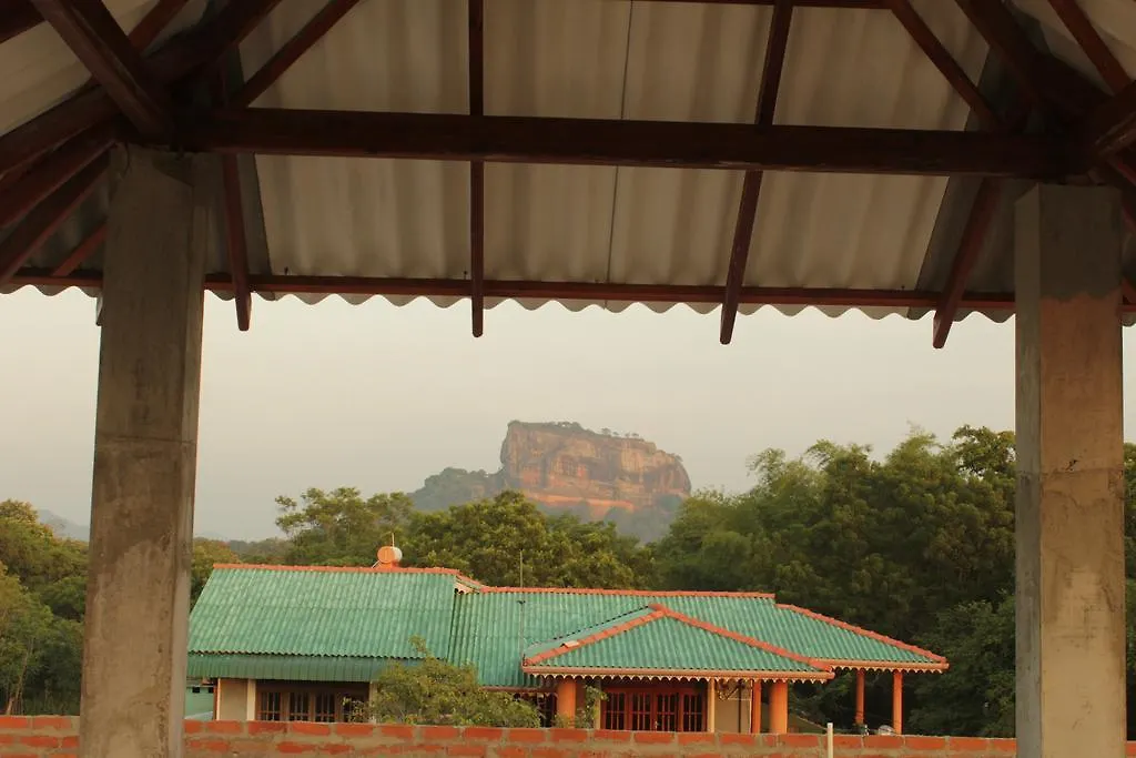 Sinhagiri Villa Sigiriya Privatunterkunft